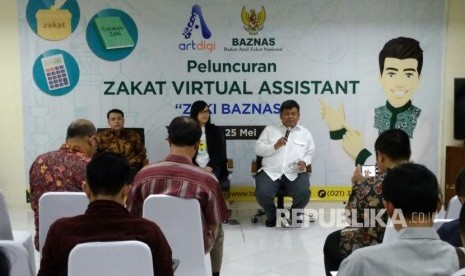 BAZNAS menggandeng PT Artina Digitama Indonusa (Artdigi) meluncurkan Zakat Virtual Assistant Chatbot yang pertama di Indonesia di Kantor Pusat BAZNAS di Jakarta, Jumat (25/5).