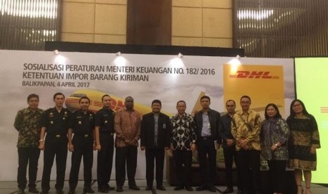 Bea Cukai Kalimantan Bagian Timur (Kalbagtim) dan PT DHL Express Indonesia (Birotika Semesta) Balikpapan, di Hotel Novotel Balikpapan, Selasa (4/4) menggelar sosialisasi impor barang kiriman.