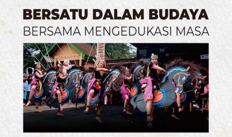 Bea Cukai Magelang menyajikan kebudayaan tradisional dalam sosialisasi Gempur Rokok Ilegal.