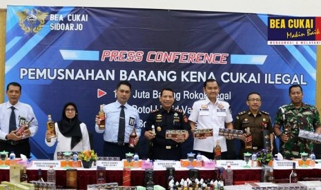 Bea Cukai Sidoarjo lakukan pemusnahan barang hasil penindakan periode Mei – Desember 2018. 