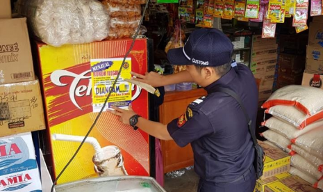 Bea Cukai Teluk Bayur gelar Operasi Gempur.