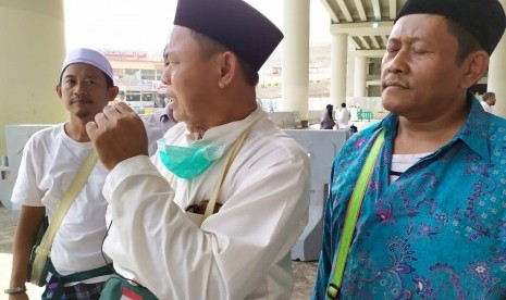 Beberapa jamaah Indonesia masih ditemukan ke Masjidil Haram,  Makkah, Rabu (7/8). Walau diminta beristirahat di pemondokan agar bisa mempersiapkan fisik menjelang puncak haji, mereka tetap menginginkan shalat ke Masjidil Haram. 