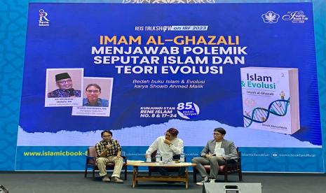 Bedah buku pandangan al Ghazali bersama Gus Ulil Abshar