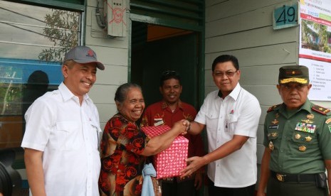 Bedah rumah oleh Semen Indonesia.