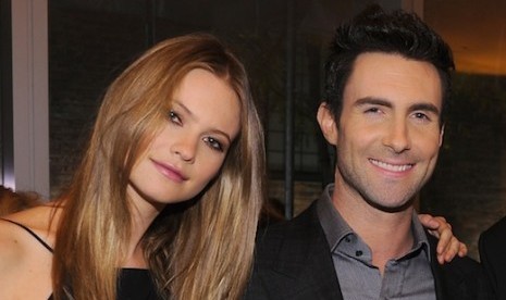 behati prinsloo dan adam levine