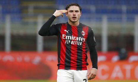 Bek AC Milan, Davide Calabria.