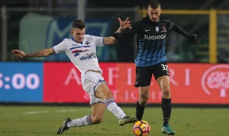 Bek Atalanta, Leonardo Spinazzola (kanan).