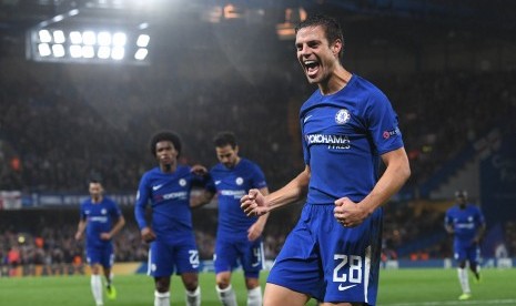 Bek Chelsea, Cesar Azpilicueta.