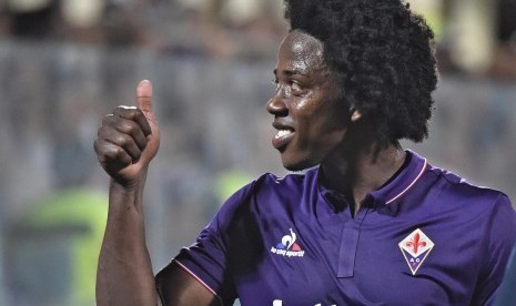 Bek Fiorentina, Carlos Sanchez.