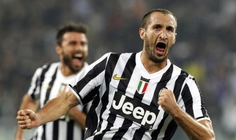 Bek Giorgio Chiellini.