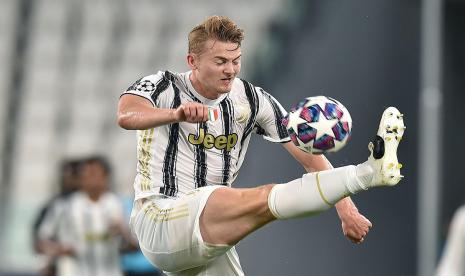 Bek Juventus, Matthijs de Ligt. 