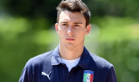 Bek Matteo Darmian.