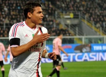 Bek Milan, Thiago Silva