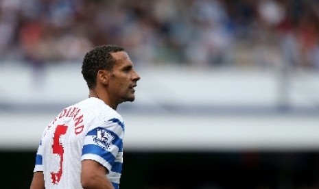 Bek Queens Park Rangers, Rio Ferdinand.