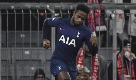 Bek Tottenham Hotspur Ryan Sessegnon 