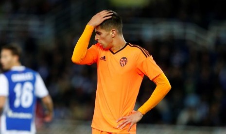 Bek Valencia, Joao Cancelo.