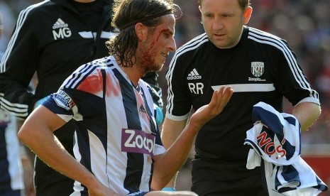 Bek West Bromwich Albion, Jonas Olsson.