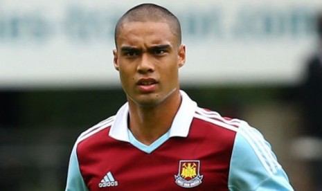 Bek Winston Reid.