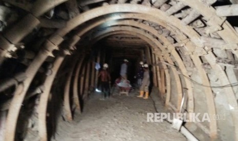 Bekas tambang batu bara Ombilin Sumatera Barat ditutup dan dijadikan sebagai museum pendidikan tambang.