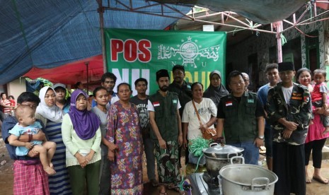 Bekerjasama dengan PWNU Banten, NU Peduli membuka posko layanan distribusi bantuan dari masyarakat. 