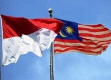 Bendera Indonesia dan Malaysia