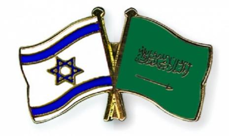 Bendera Israel dan Arab Saudi. (Ilutrasi)