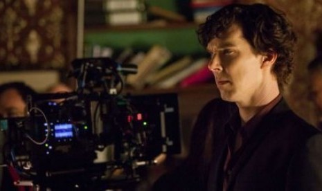 Benedict Cumberbatch akan kembali lewat serial Sherlock musim penayangan ketiga.