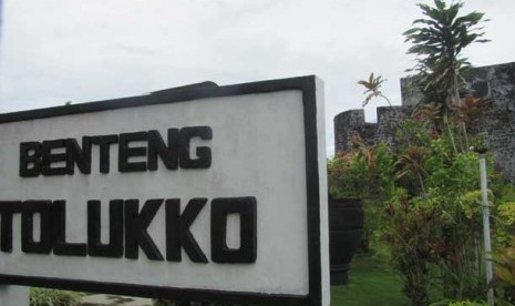 Benteng Tulokko, benteng peninggalan Prancis di Ternate.