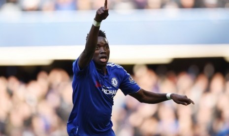 Bertrand Traore saat membela Chelsea.