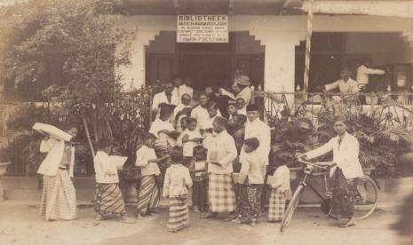 Muhammadiyah, Buku, dan Literasi di Hindia Belanda. Bibliotheek Moehammadijah Taman Poestaka atau Perpustakaan Taman Pustaka Muhammadiyah di masa Hindia Belanda..