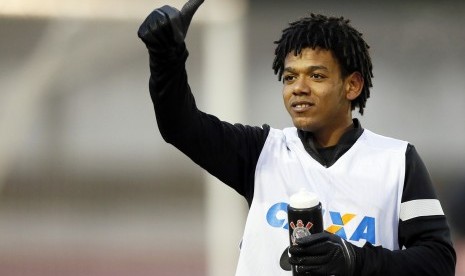 Bintang Al Jazira, Romarinho. Pemain Brasil ini merupakan anggota skuat Corinthians saat klub itu memenangi Piala Dunia Antarklub pada 2012.