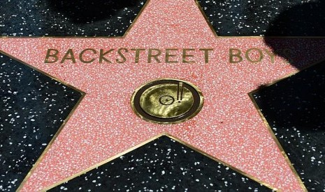 Bintang Hollywood Walk of Fame untuk Backstreet Boys, di Los Angeles, California