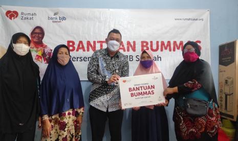 Bjb Syariah Melalui Rumah Zakat Salurkan Bantuan untuk BUMMas