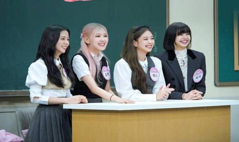 Blackpink saat hadir sebagai bintang tamu di program televisi 