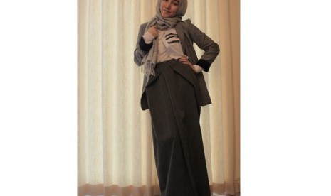 Blazer dan maxi skirt