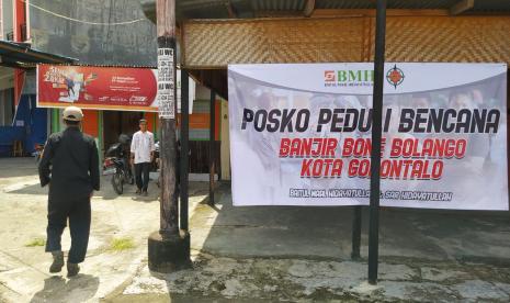 BMH mendirikan posko bantuan untuk korban banjir di Kabupaten Bone Bolango (Bonebol), Jumat (12/6).