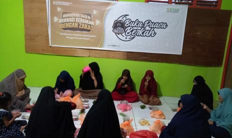 BMH menggelar Buka Puasa Berkah bersama santri di pulau terluar Indonesia, yakni di Pesantren Hidayatullah Pulau Morotai, Selasa (26/4).