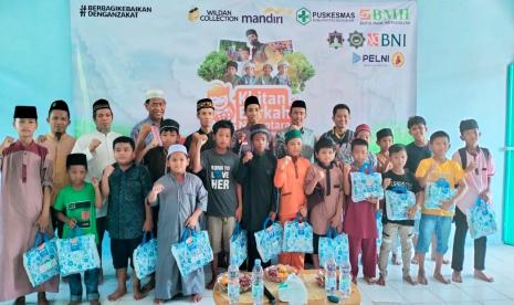 BMH menggelar khitanan yang diperuntukkan bagi anak-anak yatim dan dhuafa. Insya Allah dalam waktu 