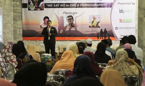 BMH menggelar seminar parenting mengenai bahaya pornografi anak.