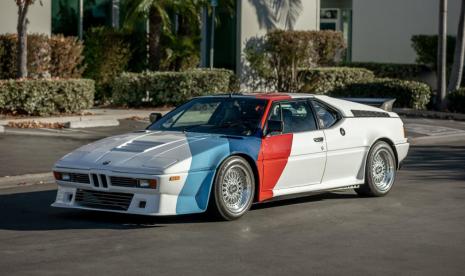 BMW M1 milik mendiang Paul Walker.