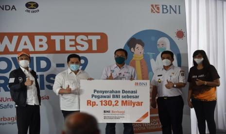 BNI Donasi Rp 130,2 Miliar Bantu Pemberantasan Covid-19.