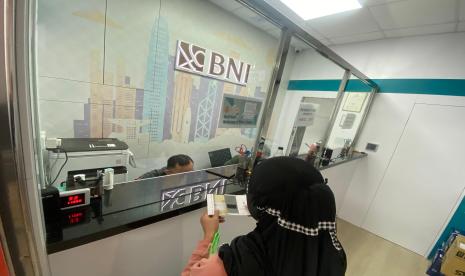 BNI Remittance Hong Kong, hadir memberikan solusi dengan membantu PMI lewat menyediakan fasilitas pengiriman uang dari Hong Kong ke Indonesia.