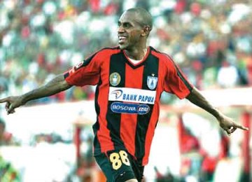 Boaz Salossa, Persipura