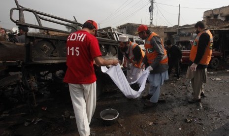 bom di pasar pakistan