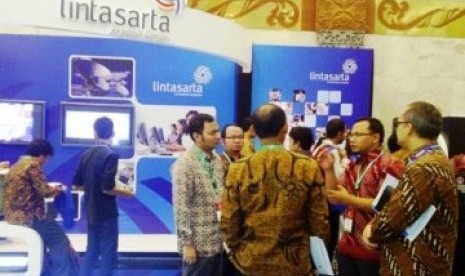 Salah satu booth yang pernah mengadakan pameran di Indonesia Convention Exhibition BSC City