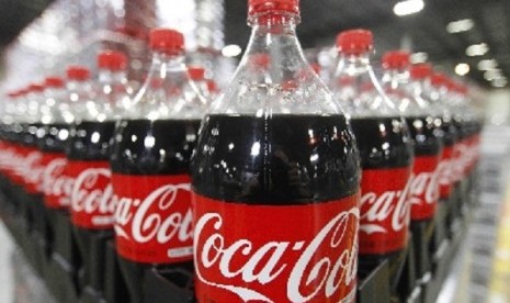 Bottles of Coca-Cola are seen in a warehouse at the Swire Coca-Cola facility in Draper, Utah. (file photo)