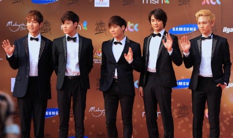 SHINee akan menggemar konser daring pertamanya pada April mendatang.