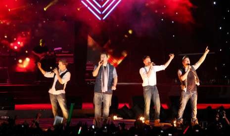 Boyband Westlife melambung namanya sejak merilis lagu 'Swear It Again'. (ilustrasi)