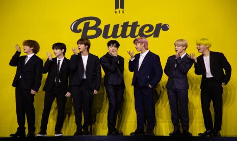 Boyband BTS dipilih untuk memperkenalkan koleksi musim gugur-musim dingin 2021 Louis Vuitton (LV) (ilustrasi).