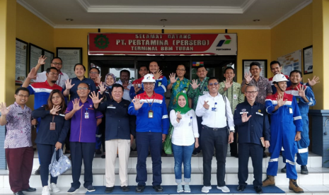 BPH Migas bersama Komisi VII DPR mengunjungi KilangTPPI Tuban.